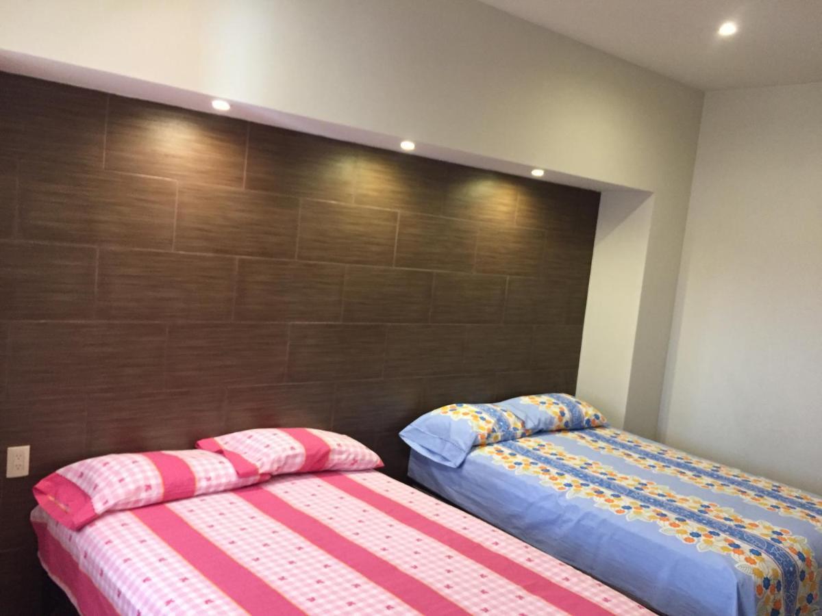 טפצ'ולה Hotel San Carlos מראה חיצוני תמונה